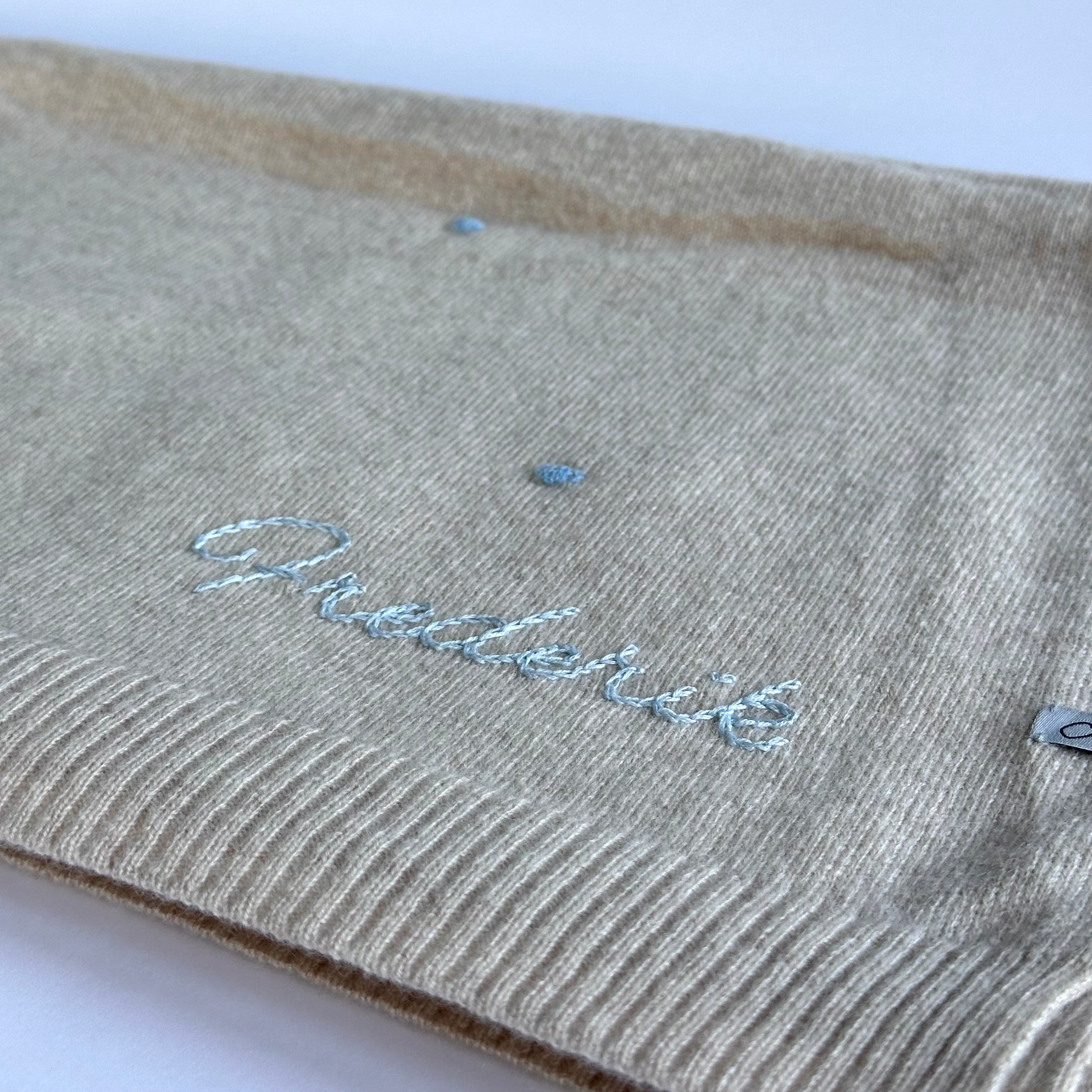 OUTLET | Baby Blanket 'Sternenstaub' | 100% Cashmere | beige / off-white | 102 x 105 cm | "Frederik" & small hole