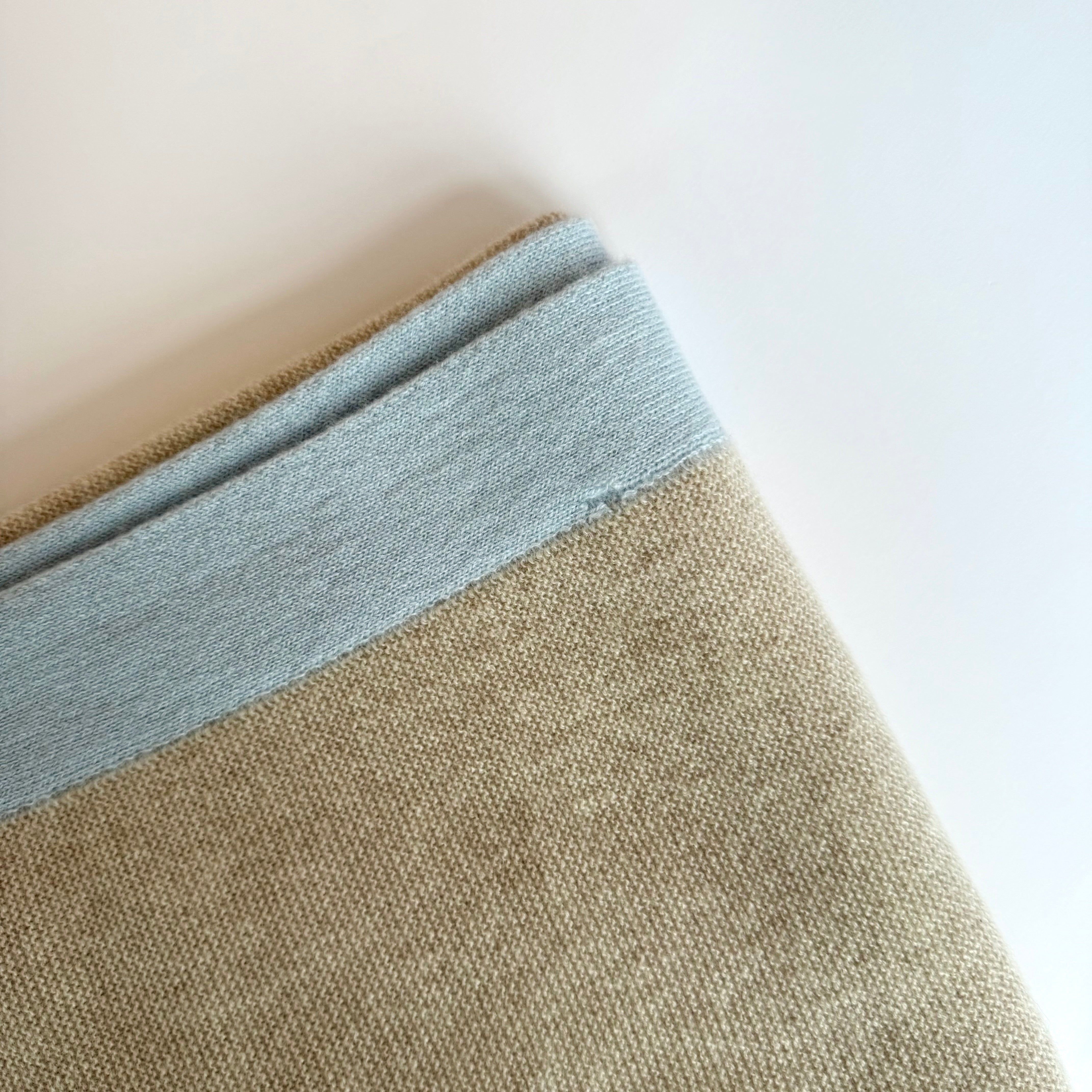 OUTLET | Babydecke 'Meeresrauschen' | hellbeige / hellblau | 105 x 105 cm "Un Cho"